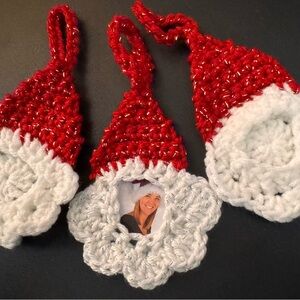 Hand Crafted Red and White Holiday Decor Handcrafted New Photo Holder Ornaments